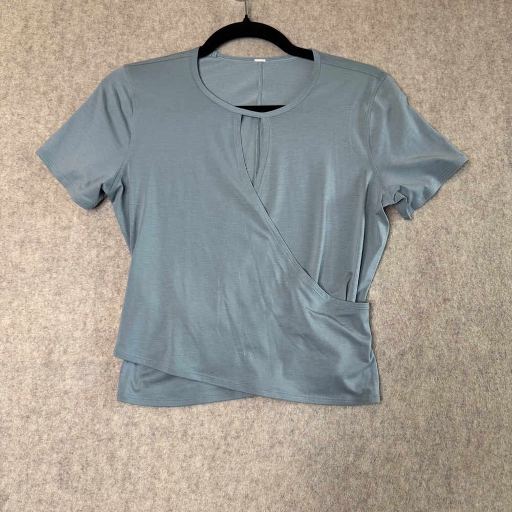 Lululemon Wrap Front Short Sleeve Tee Womens 4/6 Blue Gray Keyhole Workout Top